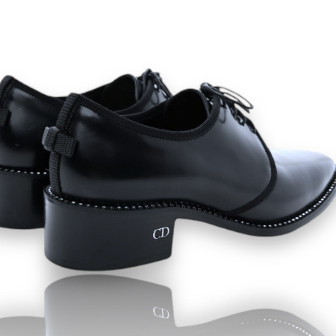 CHRISTIAN DIOR Glazed Calfskin Tomboy Lace Up Oxfords