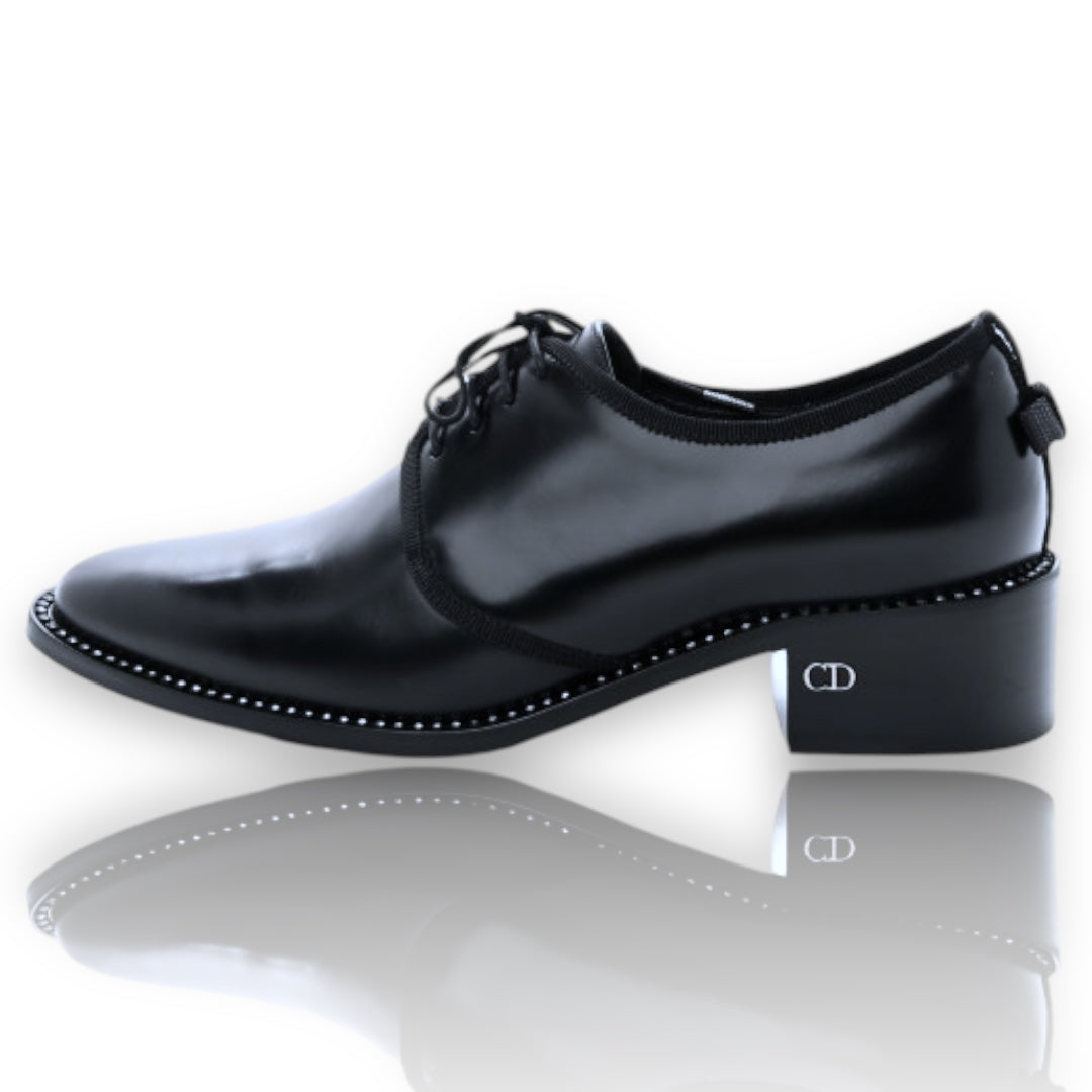 CHRISTIAN DIOR Glazed Calfskin Tomboy Lace Up Oxfords