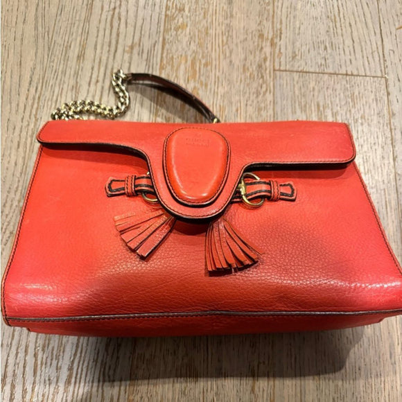 Sale !!Authentic GUCCI Coral Red Leather Medium Emily Shoulder Bag