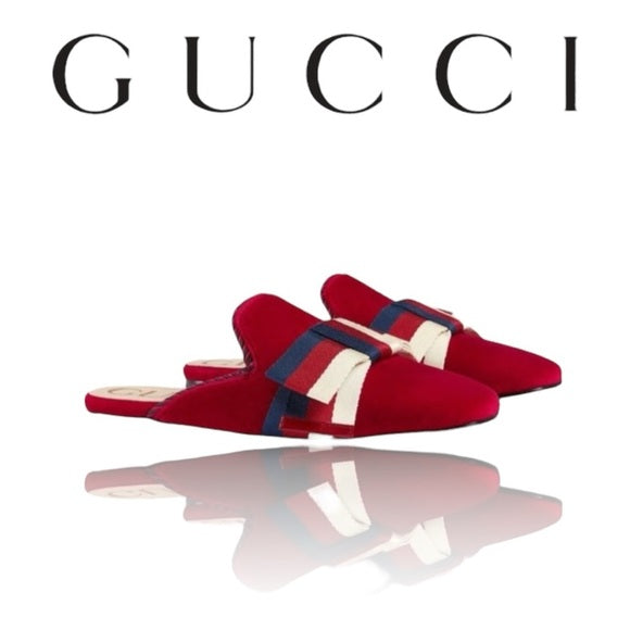 Like new GUCCI Ribbon Suede Sandal Red Authentic