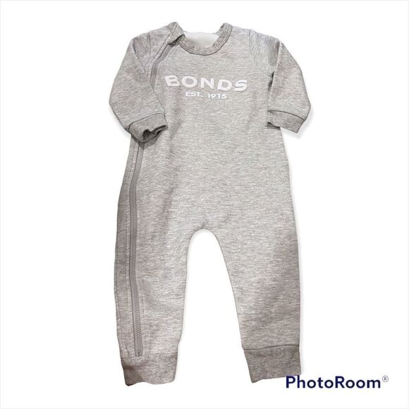 𝅺New Bonds Sweatsuit