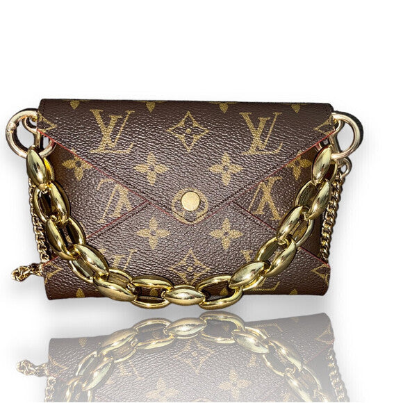 NEW Louis Vuitton medium kirigami pochette