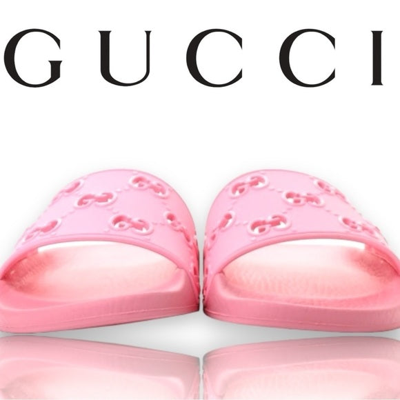 New authentic Gucci rubber slides in pink