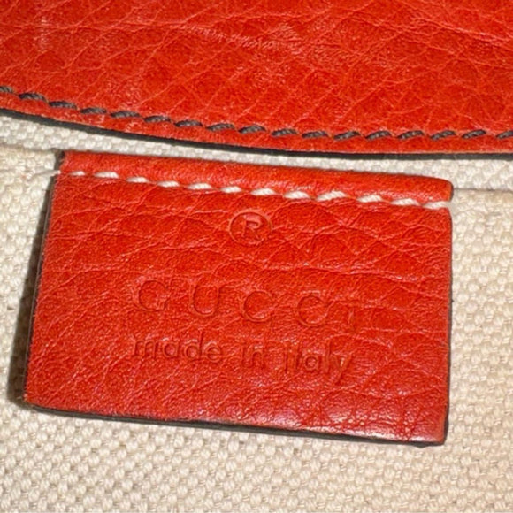 Sale !!Authentic GUCCI Coral Red Leather Medium Emily Shoulder Bag