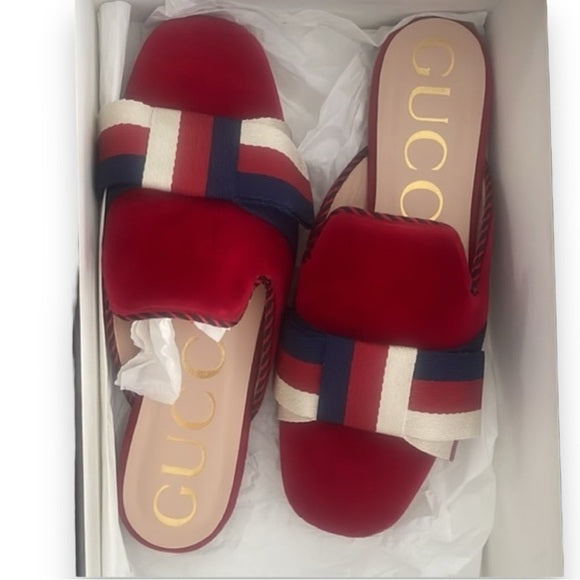 Like new GUCCI Ribbon Suede Sandal Red Authentic