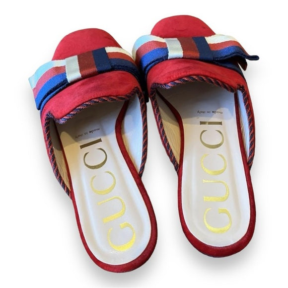 Like new GUCCI Ribbon Suede Sandal Red Authentic