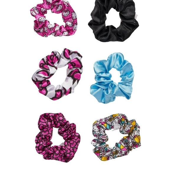 New limited edition hello kitty scrunchie set