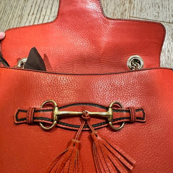 Sale !!Authentic GUCCI Coral Red Leather Medium Emily Shoulder Bag